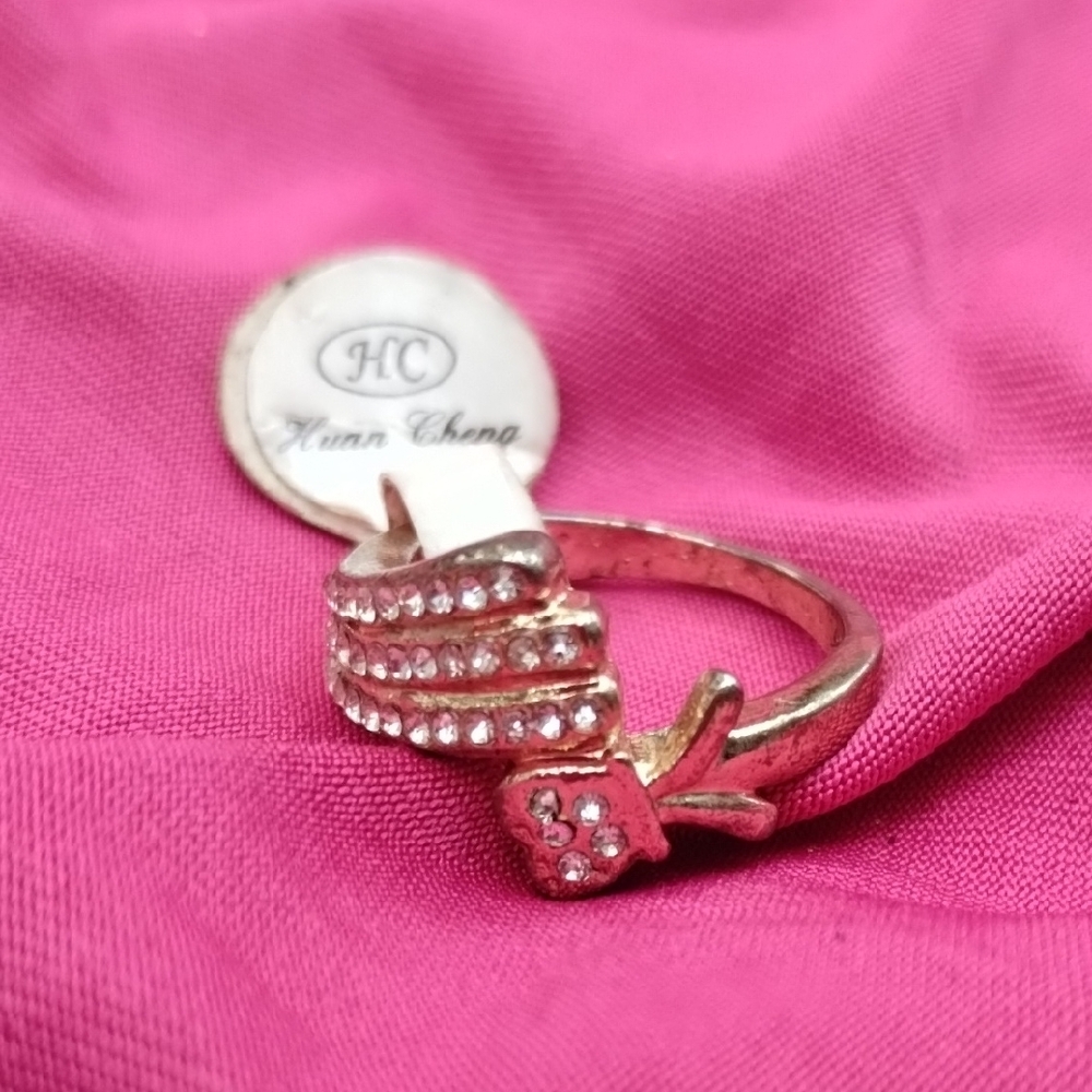 Gold Ring with Crystals